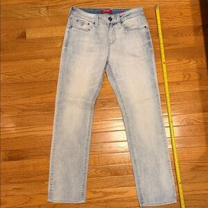 Guess Light Wash Slim Straight Jeans - Light Blue